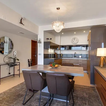 Apartman La Nogalera Deluxe *